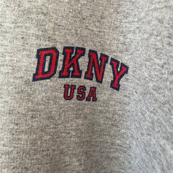 DKNY Oversize 1/4 Zip Sweater - Picture 4 of 6